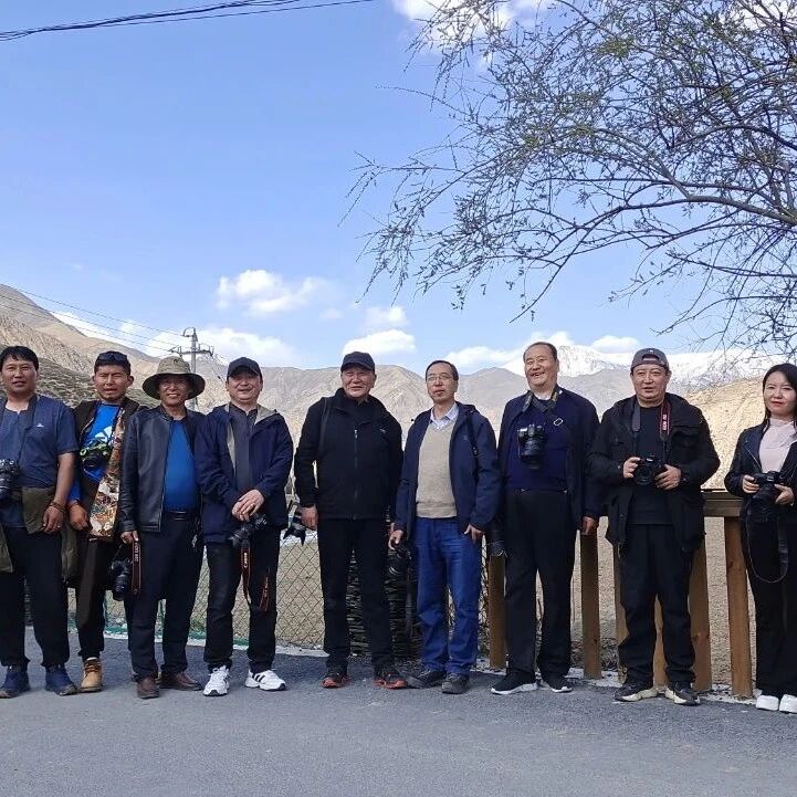 【&ldquo;三抓三促&rdquo;行动进行时】  夏河县文化馆组织开展摄影采风活动